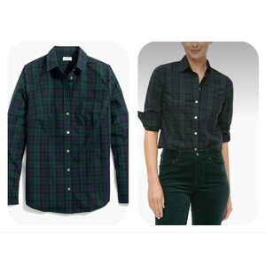 EUC J. Crew Factory Classic Shirt in Green and Navy Tartan Plaid. Size Medium.